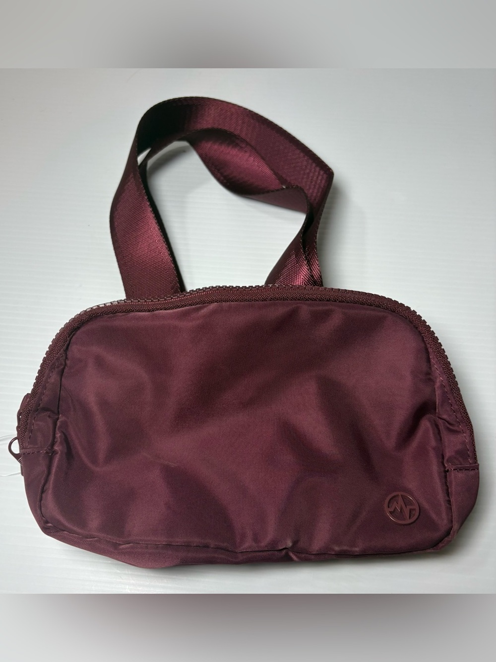 Women's Crossbody Sling Bag in Maroon - Unbranded